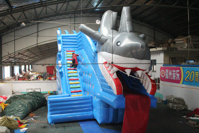 广州大鲨鱼水滑梯制造